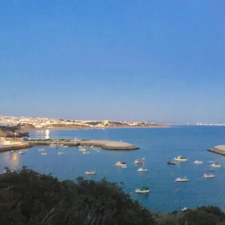 Gardengreen Pool Baech * Albufeira