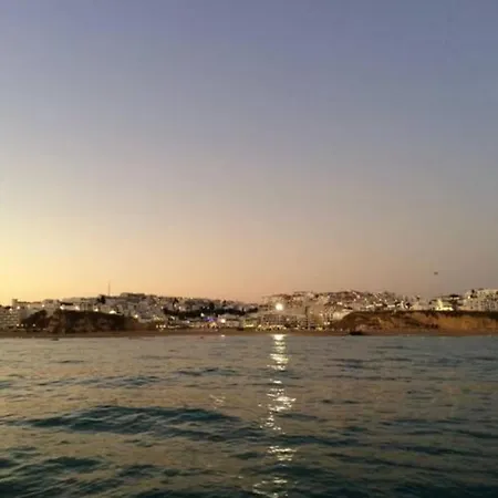 Gardengreen Pool Baech דירה